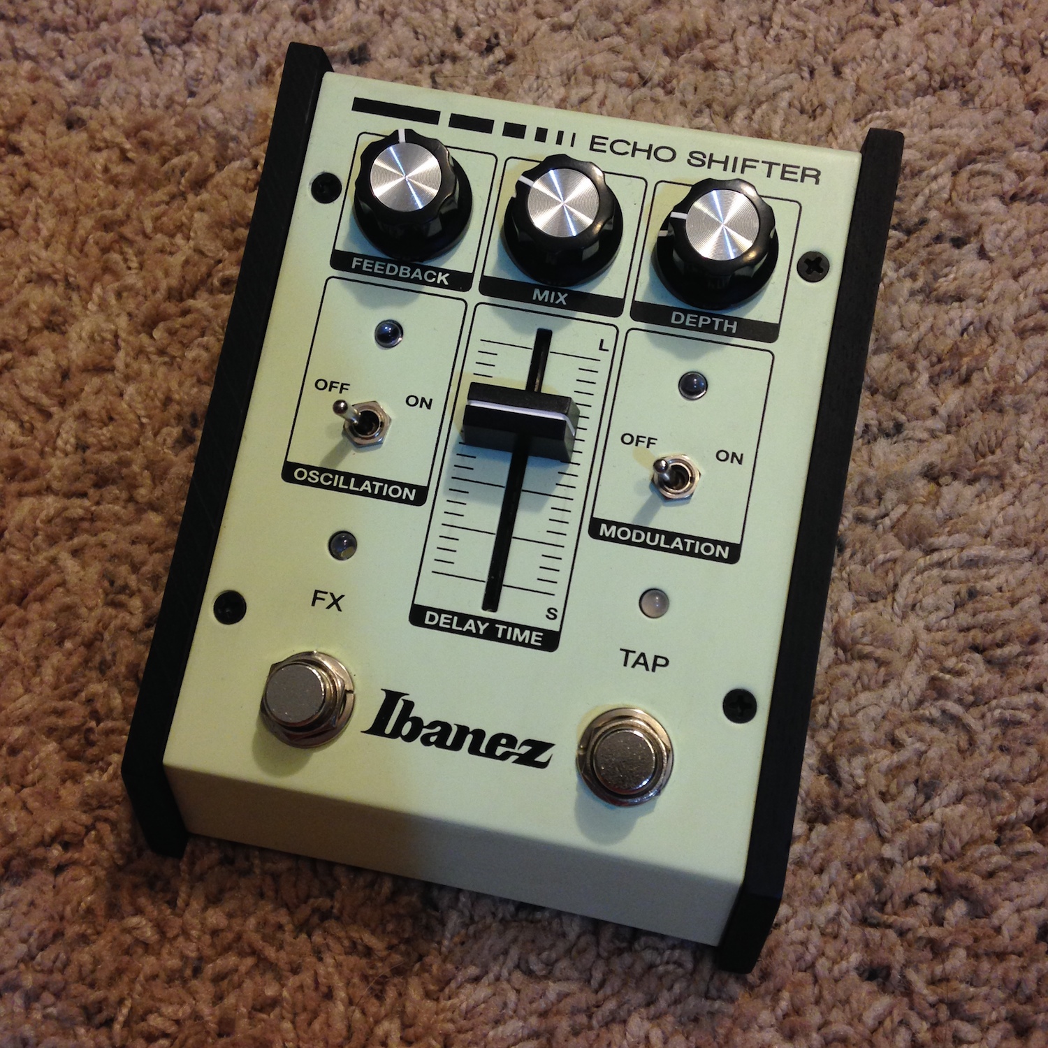 Ibanez ES2 Echo Shifter Analog Delay - Pedal of the Day