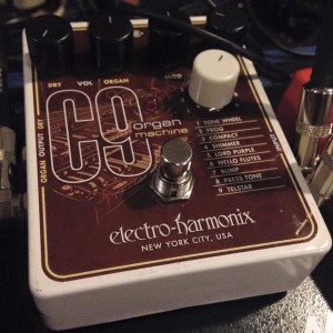 electro-harmonix c9 organ machine