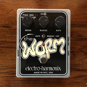 electro-harmonix the worm wah/phaser/vibrato/tremolo