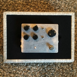 fairfield circuitry meet maude analog delay