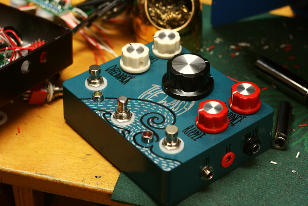 Hungry Robot Pedals "The Wash" - In Shop 2