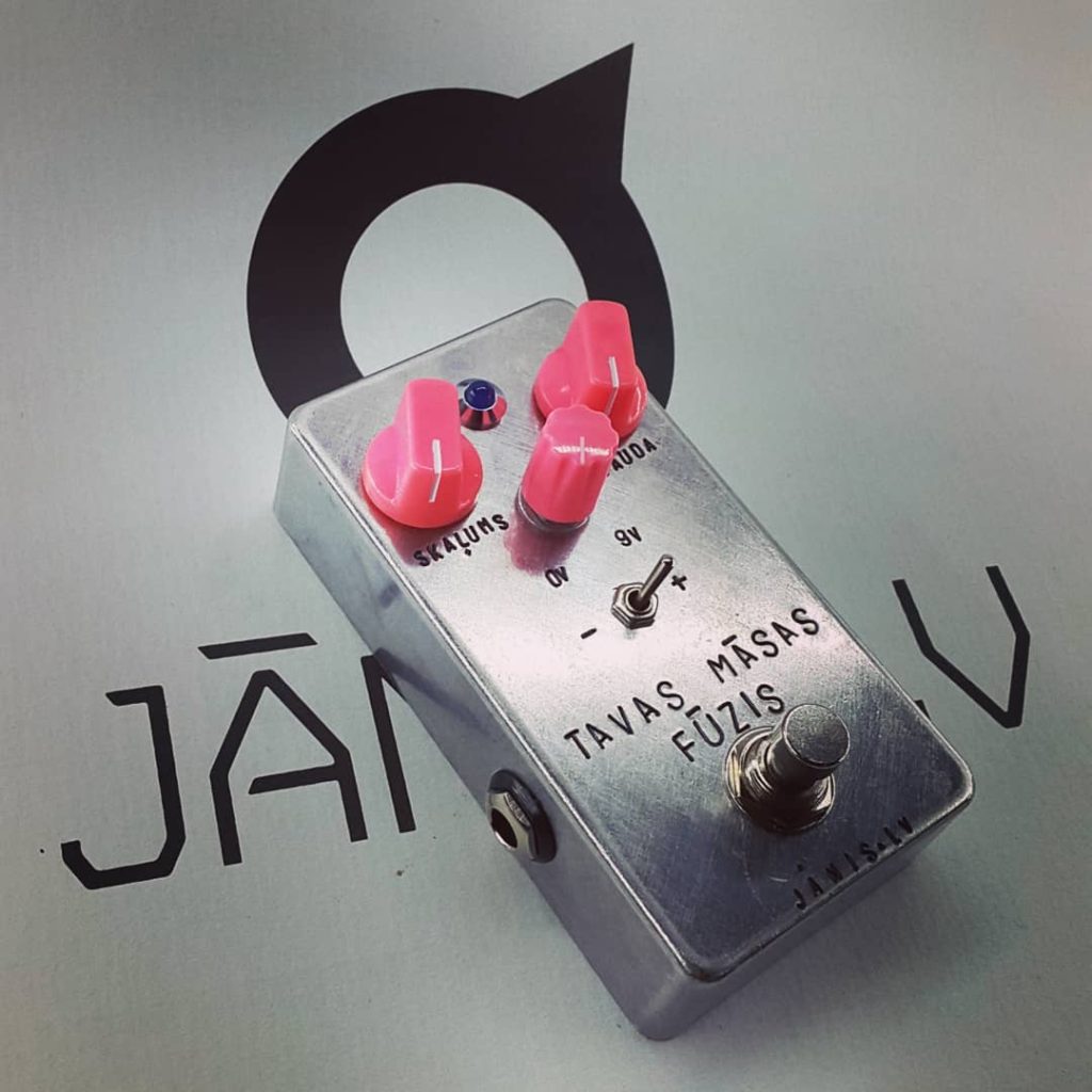 Jānis Altmanis - Jānis.lv Effects Pedals 7