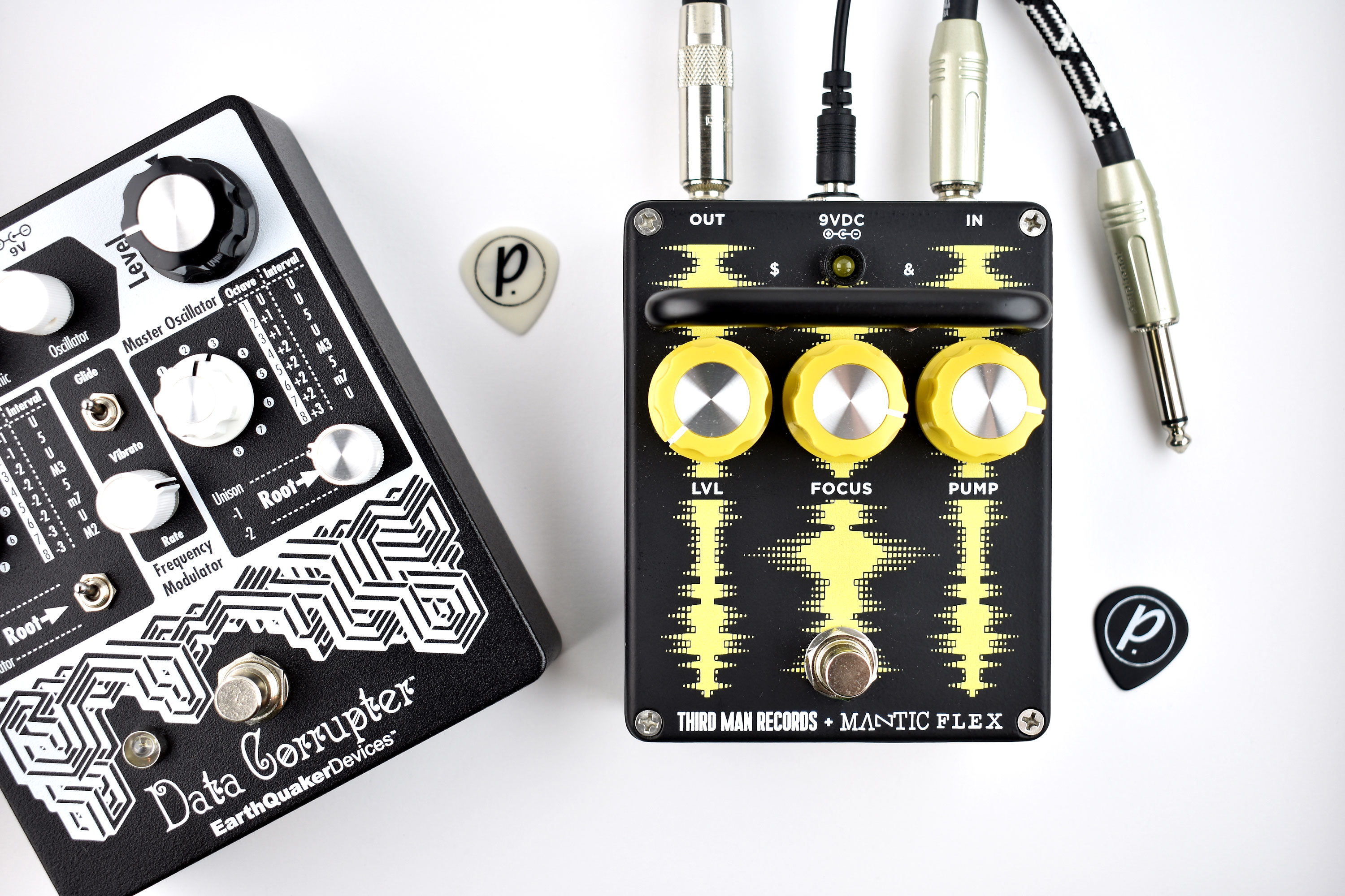 Mantic Effects Flex TMR PLL Monophonic Synth Fuzz Pedal of the Day