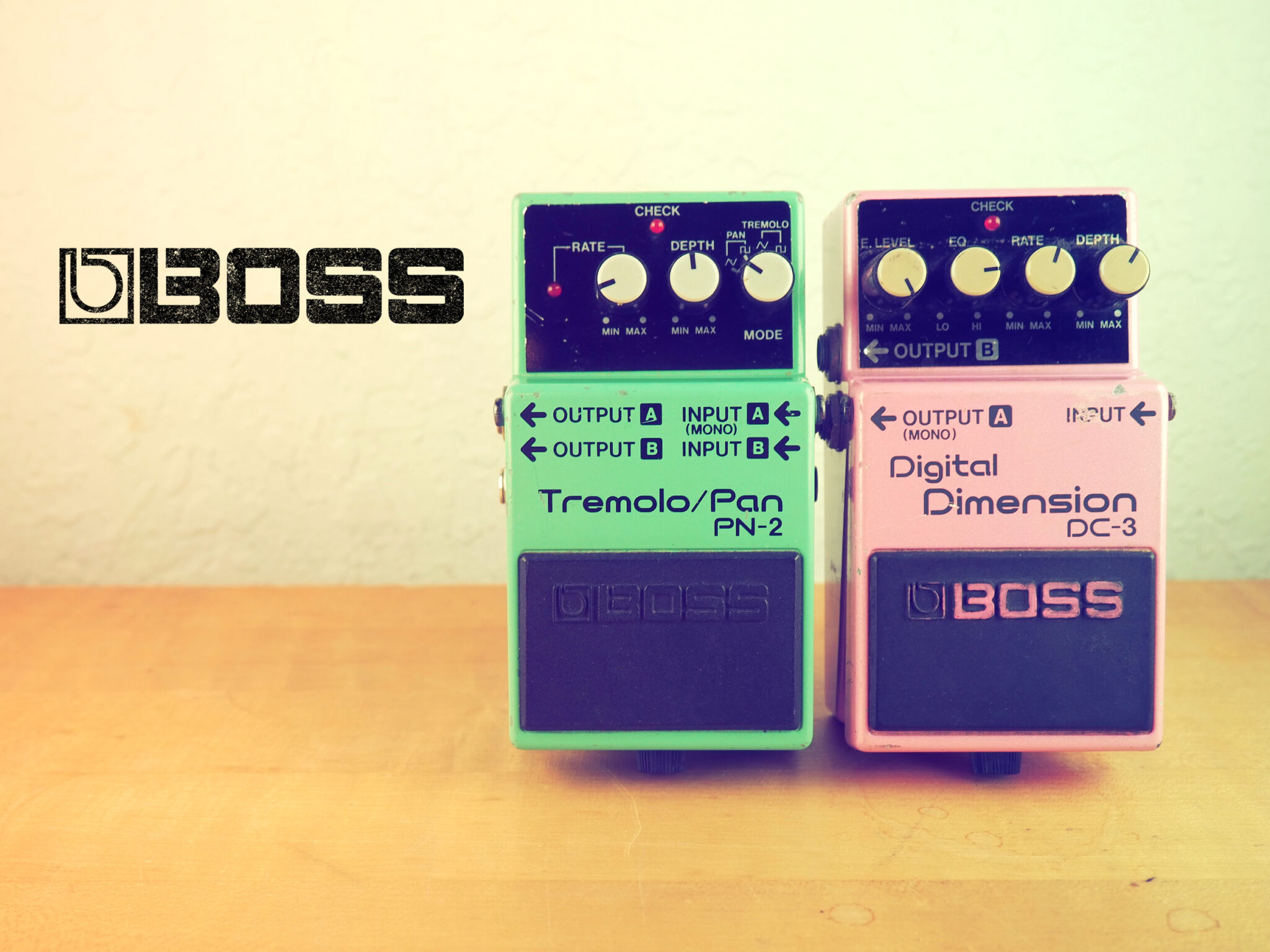 Boss PN-2 Tremolo/Pan + DC-3 Digital Dimension - Pedal of the Day