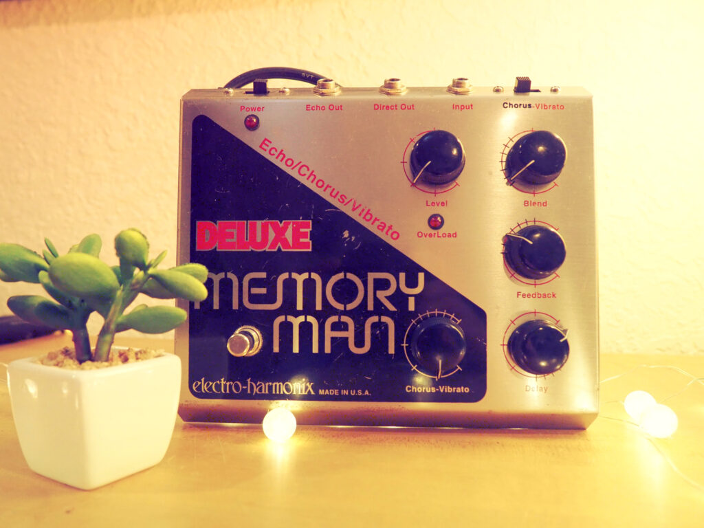 Electro-Harmonix Deluxe Memory Man Echo Chorus Vibrato