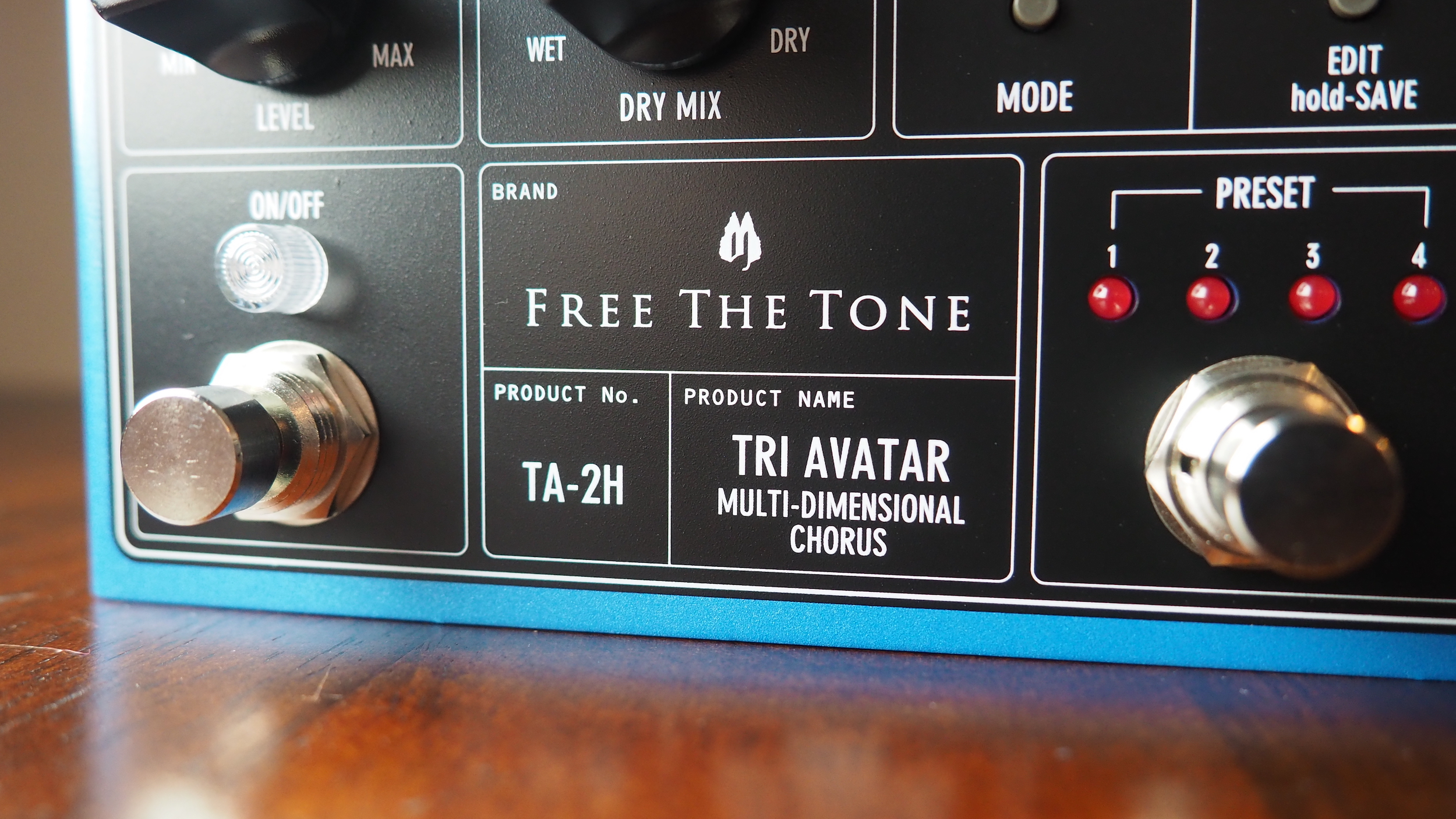 Free The Tone Tri Avatar TA-2H Multi-Dimensional Chorus - Pedal of 
