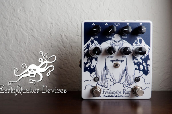 EarthQuaker Devices Avalanche Run Delay Reverb (Attack of the Yeti Limited Edition)