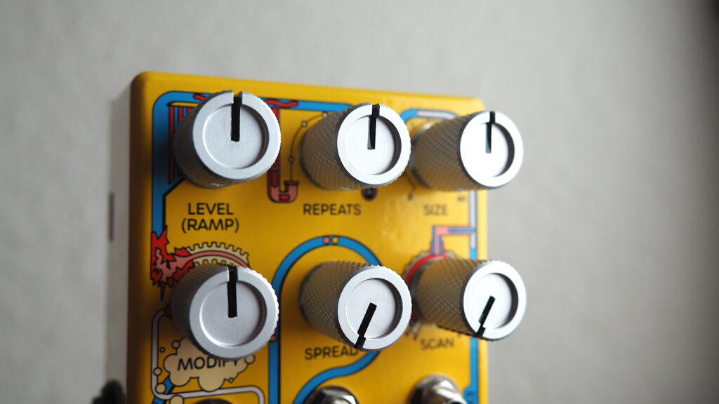 Chase Bliss Habit Echo Collector Delay Looper 2