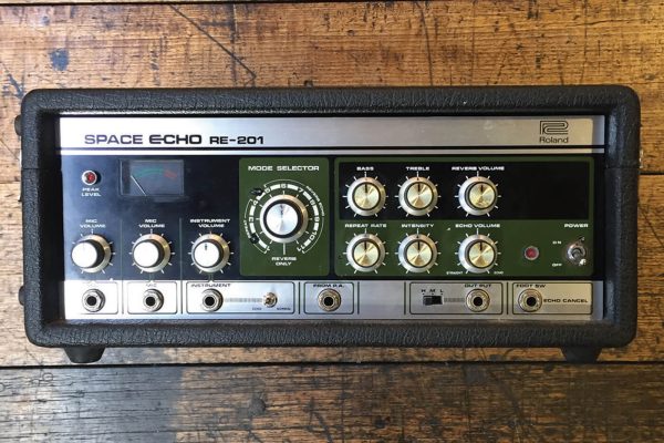 Guitar Tricks presents The History of the Space Echo Echo Echo…