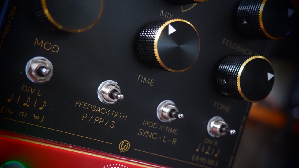 Walrus Audio Meraki Stereo Analog Delay 2