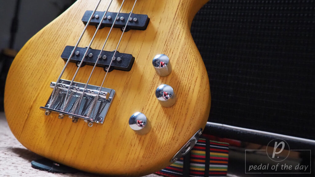 Glarry GW101 Short Scale (25.5") Electric Bass 2