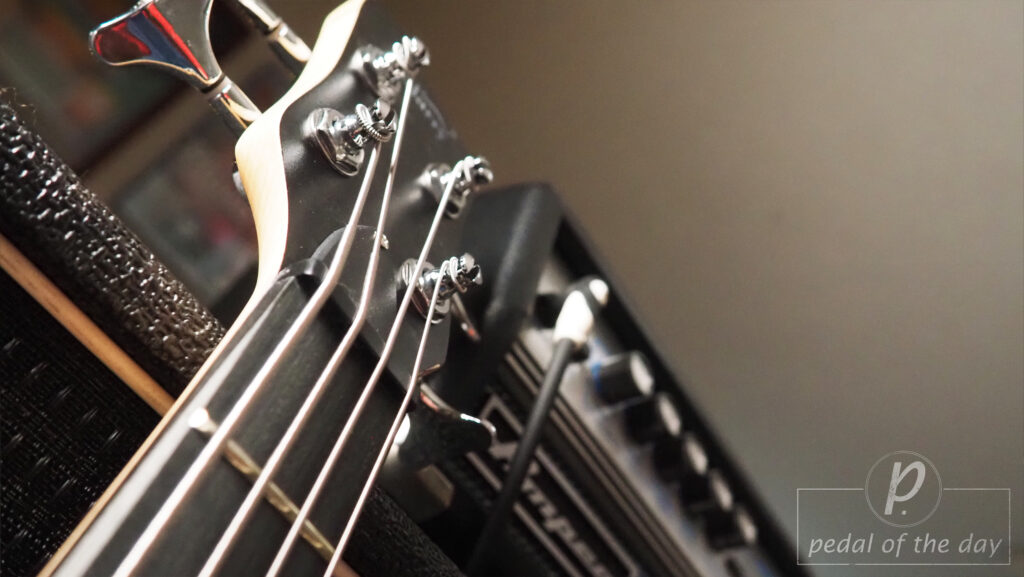 Glarry GW101 Short Scale (25.5") Electric Bass 3