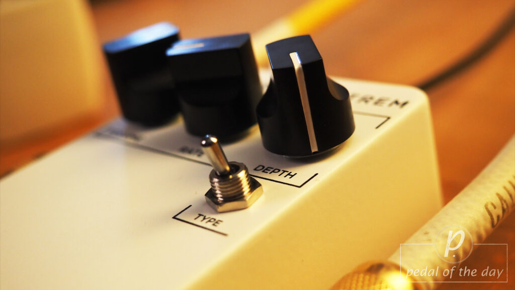 JHS Pedals 3 Series Harmonic Trem 4