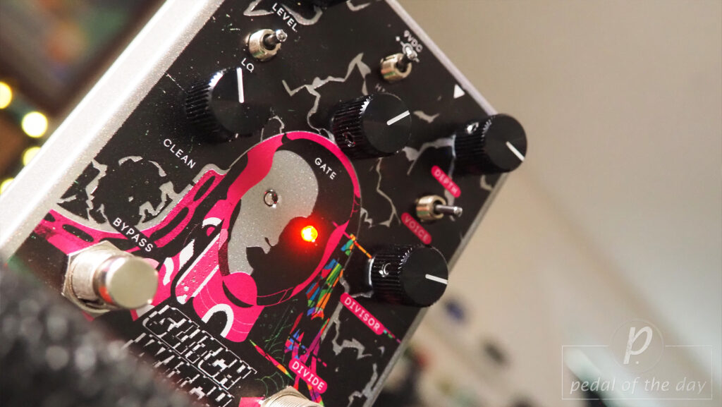 Cosmodio Instruments Glitch Witch Analog Auto-Modulated Logic Fuzz 4