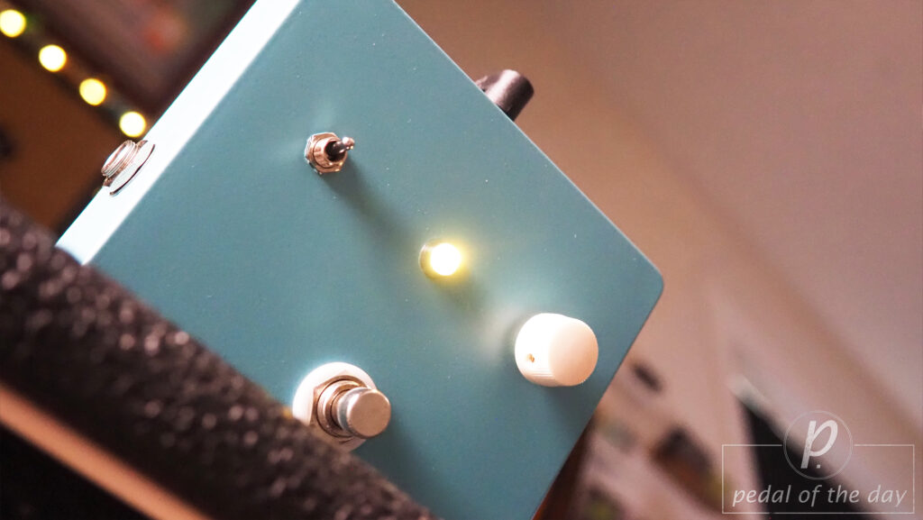 Yesterday Effects Color Theory All-Analog Parallel Processor & Signal Router 4