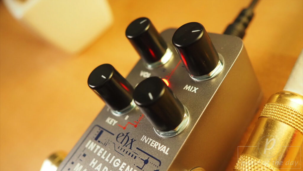 Electro-Harmonix Pico Intelligent Harmony Machine Harmonizer 2