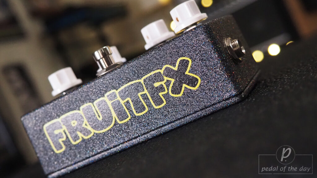 FruitFX Pedals Space Cube Pitch-Shifting Sub-Octave Fuzz 3