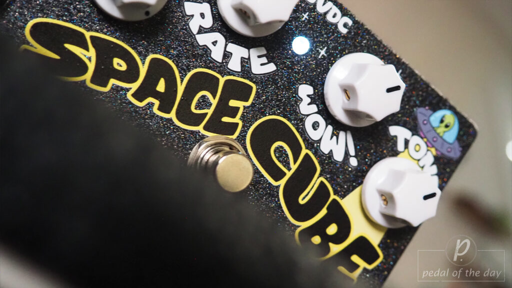 FruitFX Pedals Space Cube Pitch-Shifting Sub-Octave Fuzz 4
