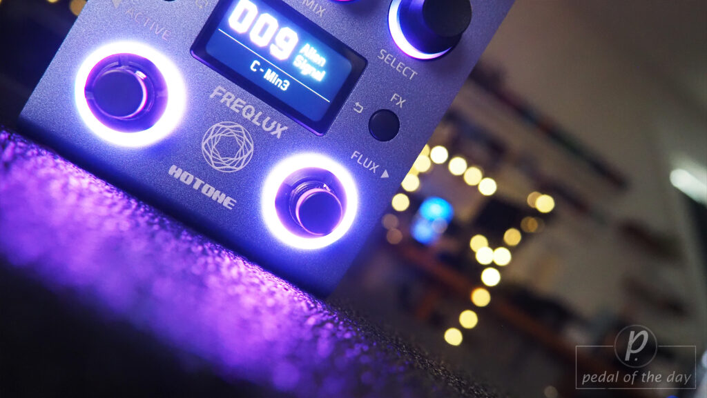 Hotone NeonGlow Series FreqLux Tri-Pitch Engine 3